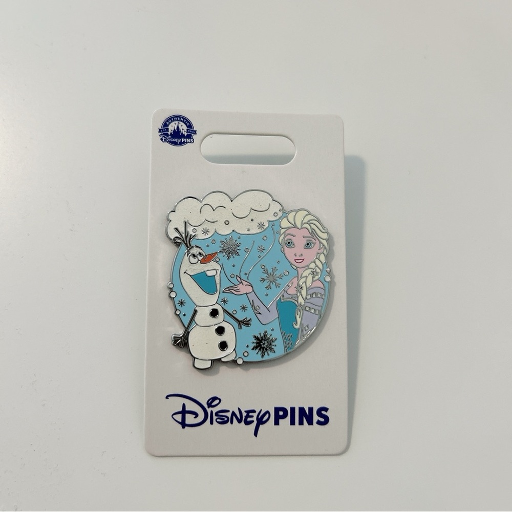 Disney Frozen Elsa and Olaf Pin